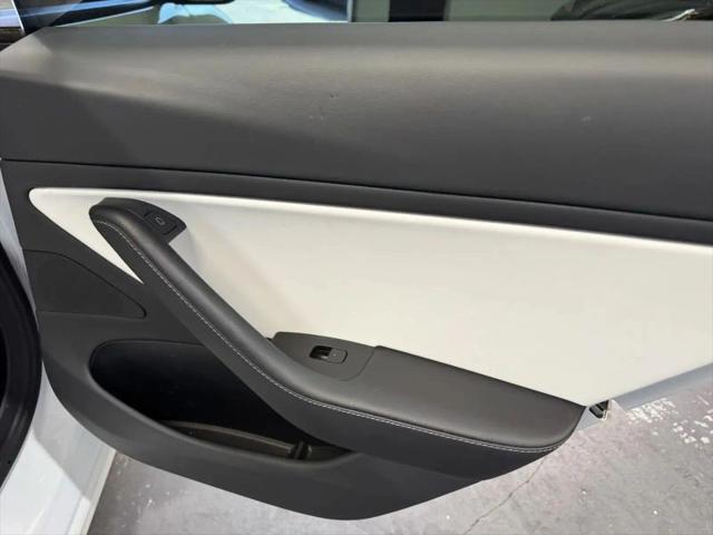 2021 Tesla Model 3 Standard Range Plus Rear-Wheel Drive