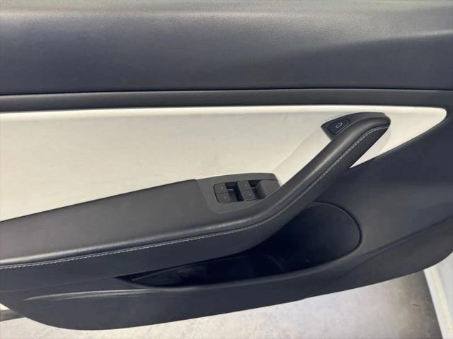 2021 Tesla Model 3 Standard Range Plus Rear-Wheel Drive