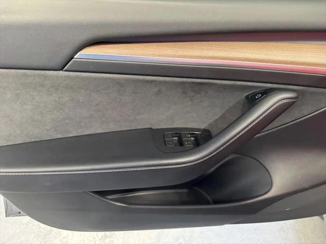2022 Tesla Model 3 Long Range Dual Motor All-Wheel Drive