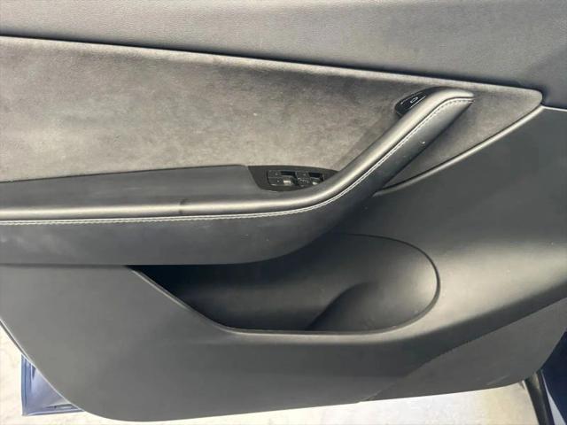 2021 Tesla Model Y Standard Range Rear-Wheel Drive