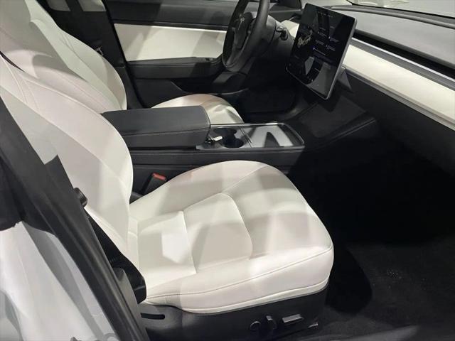 2021 Tesla Model 3 Standard Range Plus Rear-Wheel Drive