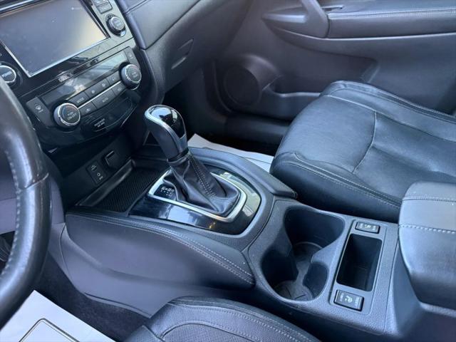 2017 Nissan Rogue SL