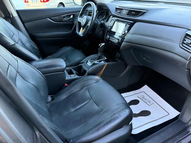 2017 Nissan Rogue SL