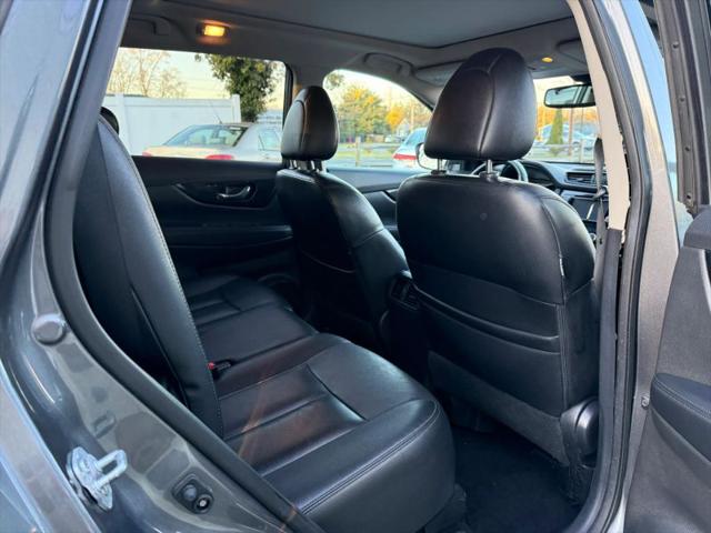 2017 Nissan Rogue SL