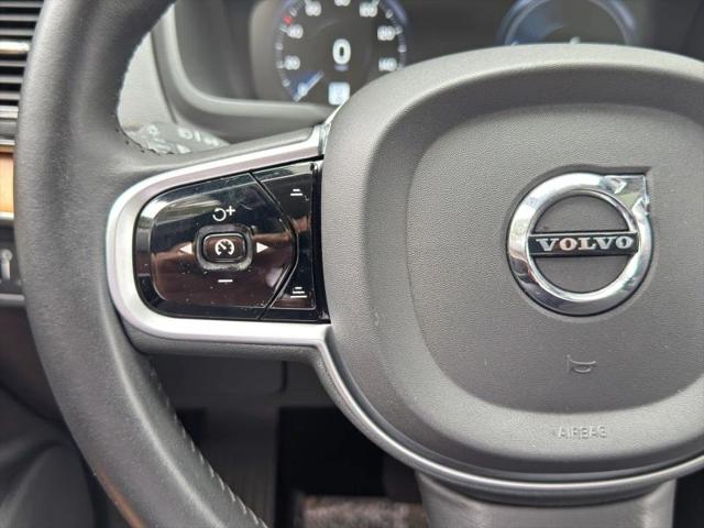 2020 Volvo XC90 Hybrid T8 Inscription 6 Passenger