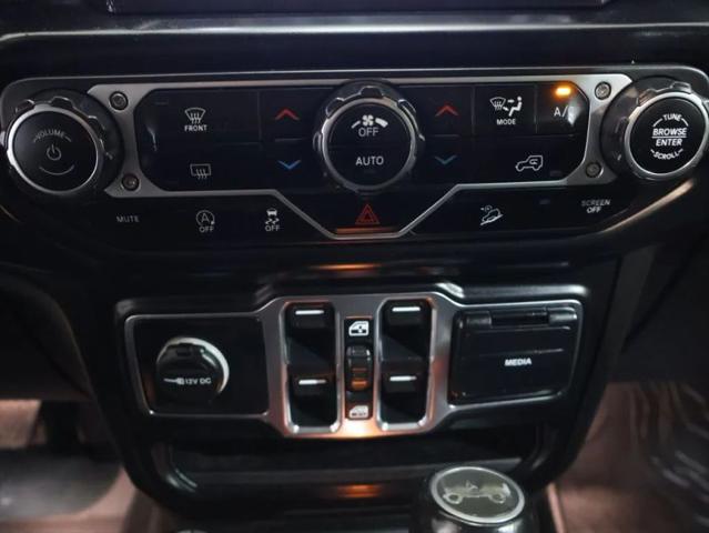 2020 Jeep Wrangler Sahara 4x4