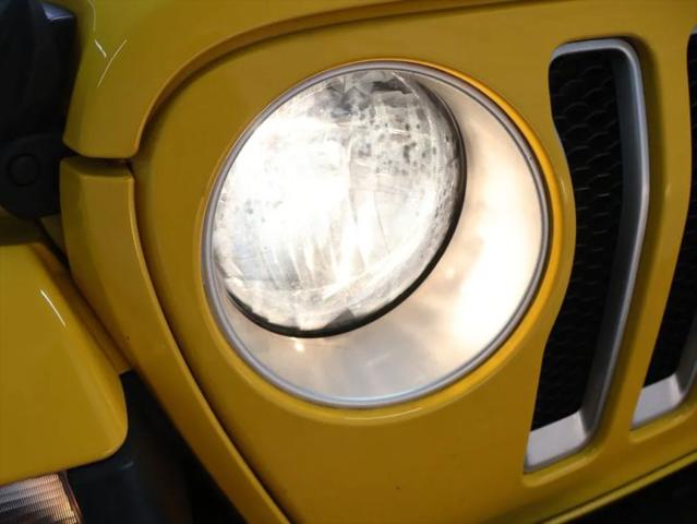 2020 Jeep Wrangler Sahara 4x4