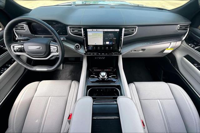 2026 Jeep Grand Wagoneer L Summit Obsidian 4x4