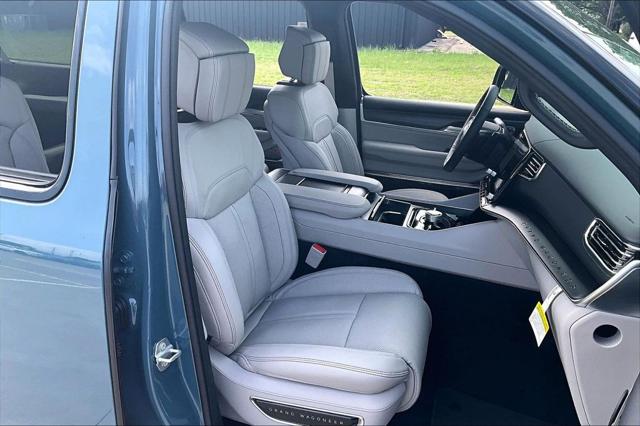 2026 Jeep Grand Wagoneer L Summit Obsidian 4x4