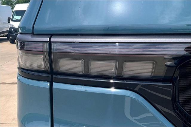 2026 Jeep Grand Wagoneer L Summit Obsidian 4x4
