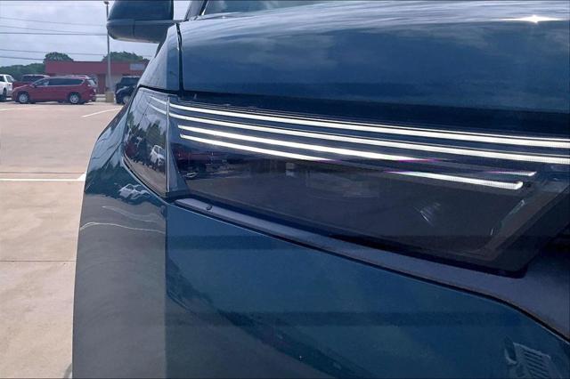 2026 Jeep Grand Wagoneer L Summit Obsidian 4x4