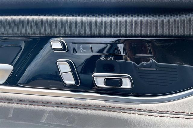 2026 Jeep Grand Wagoneer L Summit Obsidian 4x4