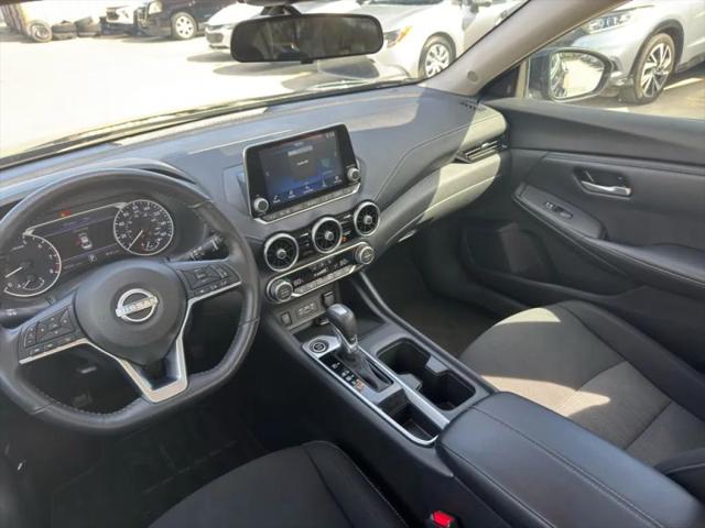 2024 Nissan Sentra SV Xtronic CVT