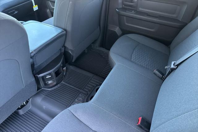 2026 Ram 2500 Warlock Crew Cab 4x4 64 Box