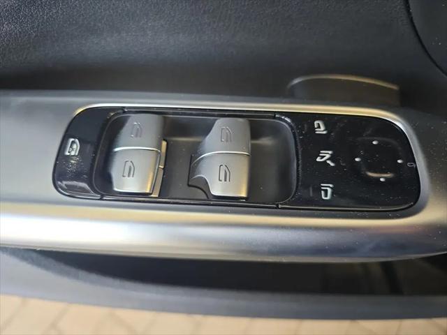2026 Mercedes-Benz C-CLASS C 300 C 300