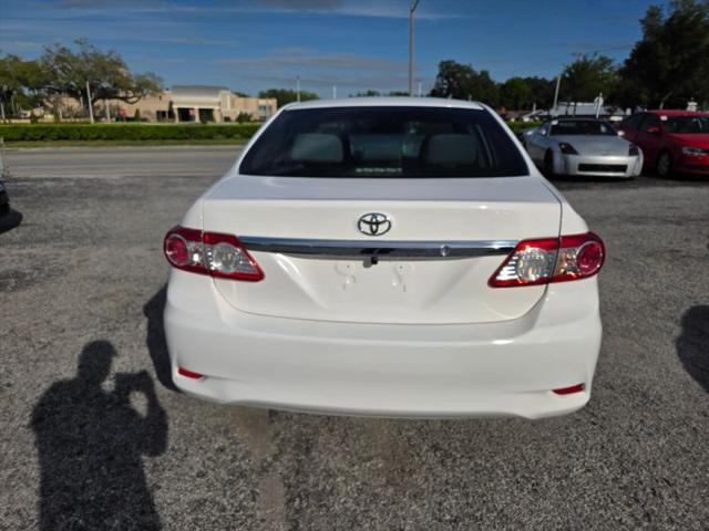 2011 Toyota Corolla LE
