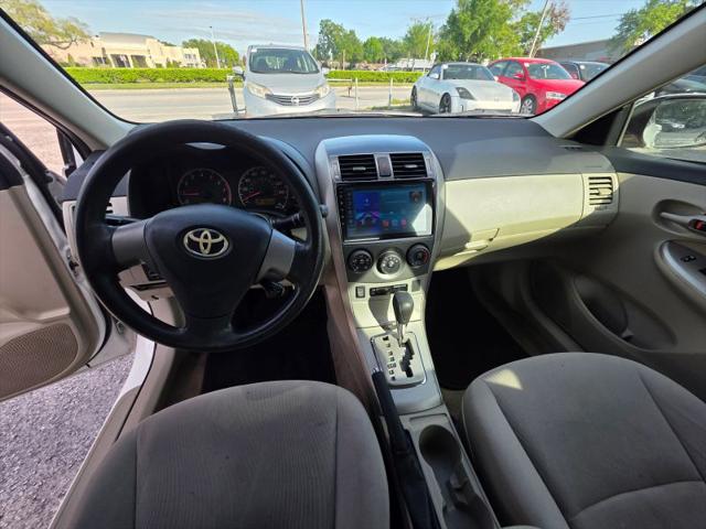 2011 Toyota Corolla LE
