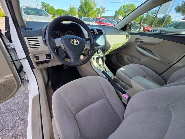 2011 Toyota Corolla LE