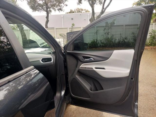 2022 Chevrolet Equinox FWD 1FL