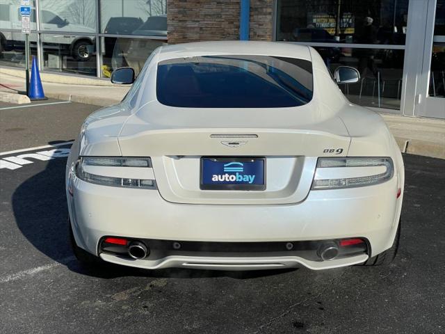 2015 Aston Martin DB9 Carbon Edition