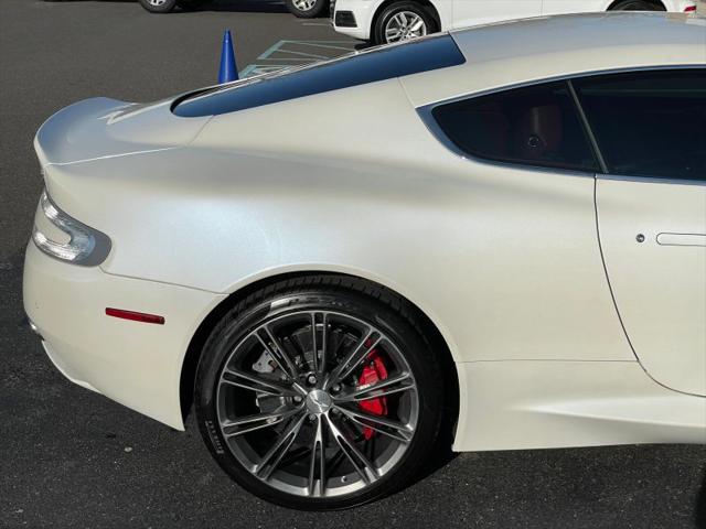 2015 Aston Martin DB9 Carbon Edition