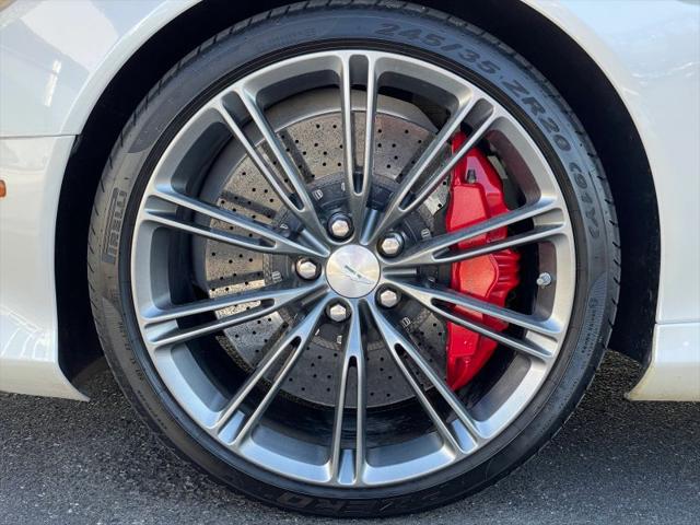 2015 Aston Martin DB9 Carbon Edition