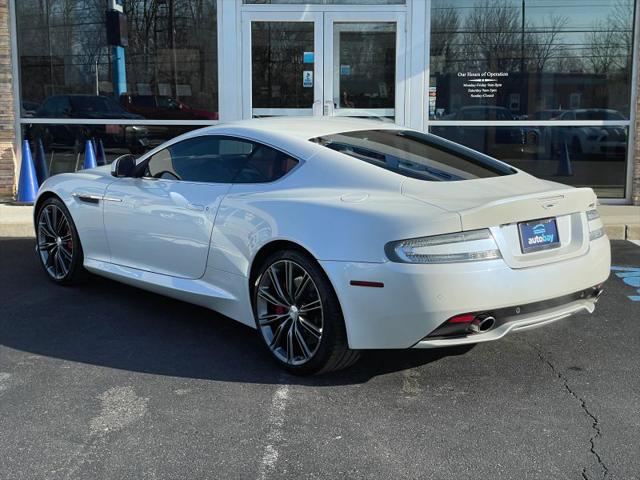 2015 Aston Martin DB9 Carbon Edition