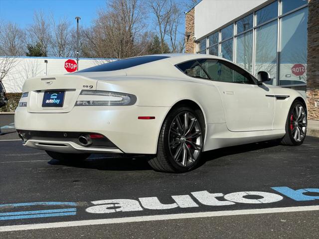 2015 Aston Martin DB9 Carbon Edition