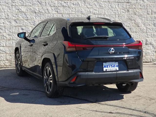 2023 Lexus UX 250h Premium