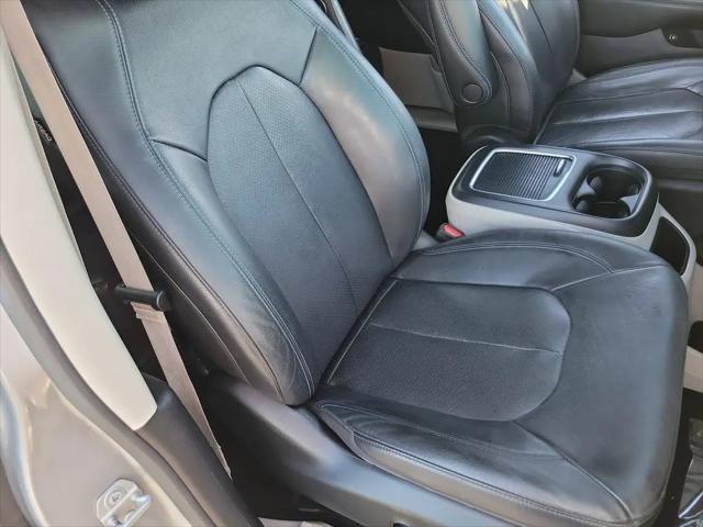 2021 Chrysler Pacifica Hybrid Touring L