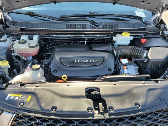 2021 Chrysler Pacifica Hybrid Touring L