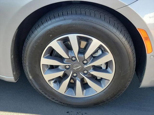 2021 Chrysler Pacifica Hybrid Touring L