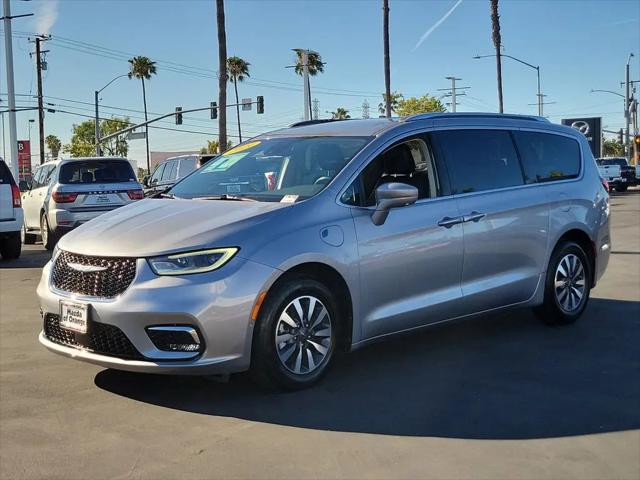2021 Chrysler Pacifica Hybrid Touring L
