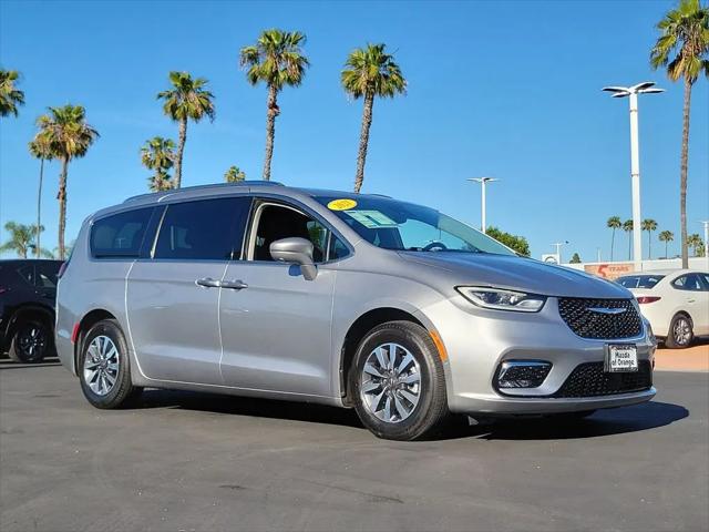 2021 Chrysler Pacifica Hybrid Touring L