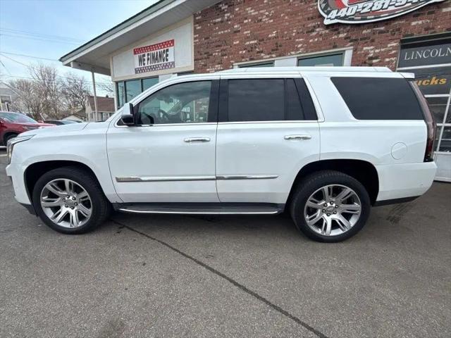 2017 Cadillac Escalade Luxury
