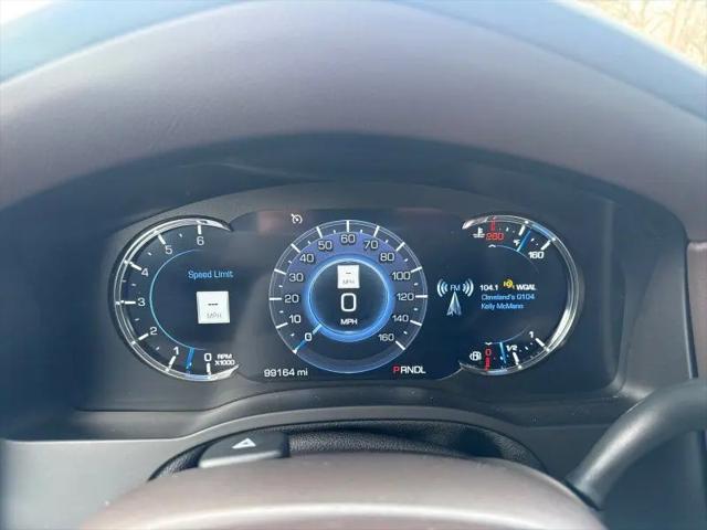 2017 Cadillac Escalade Luxury