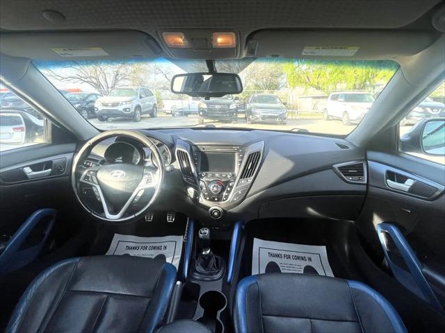 2013 Hyundai Veloster Turbo w/Blue