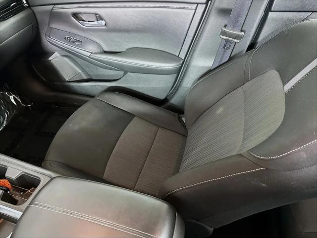 2024 Nissan Sentra SV Xtronic CVT