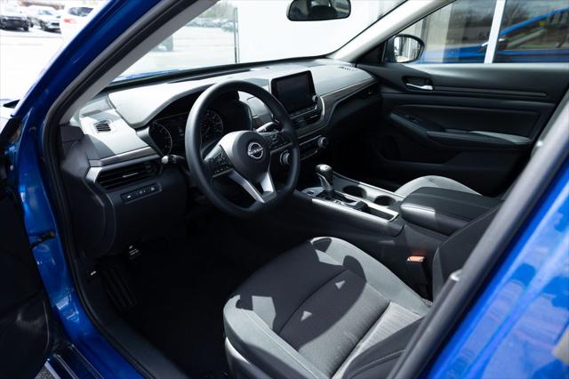 2025 Nissan Altima SV FWD