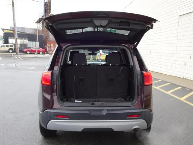 2017 GMC Acadia SLE-2