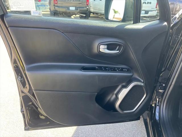 2023 Jeep Renegade Latitude 4x4