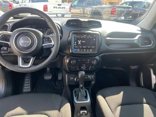 2023 Jeep Renegade Latitude 4x4