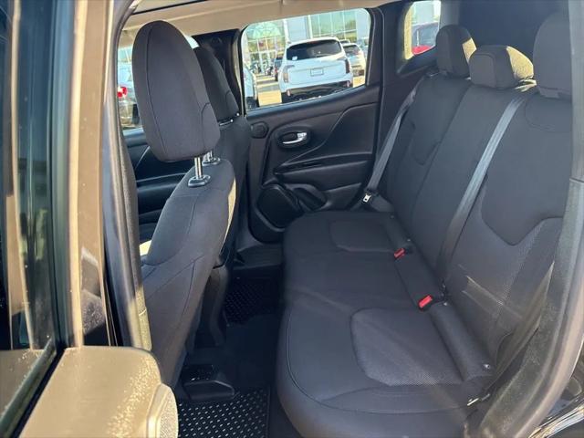 2023 Jeep Renegade Latitude 4x4