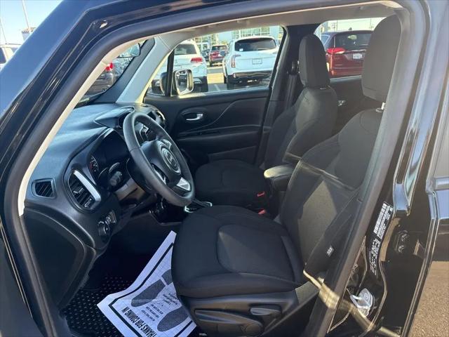 2023 Jeep Renegade Latitude 4x4