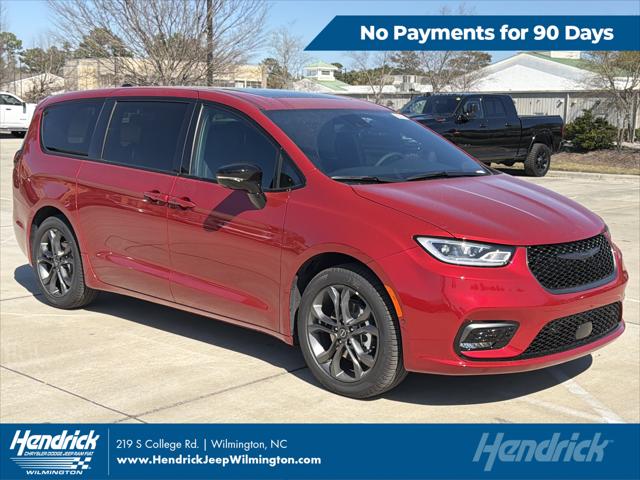 2026 Chrysler Pacifica Select for sale in Wilmington, NC