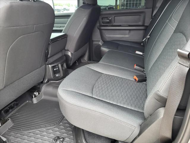 2026 Ram 2500 Warlock Crew Cab 4x4 6'4" Box