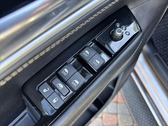 2022 Jeep Wagoneer Series II 4x2