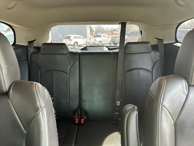 2017 Chevrolet Traverse 2LT