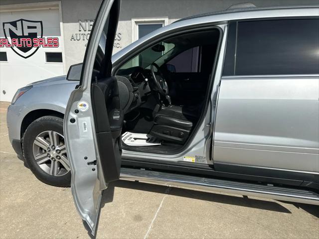 2017 Chevrolet Traverse 2LT