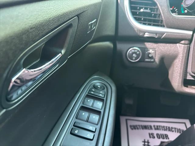 2017 Chevrolet Traverse 2LT